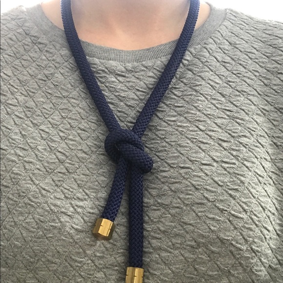 Forest green rope necklace multiple ways to wear - Picture 10 of 12